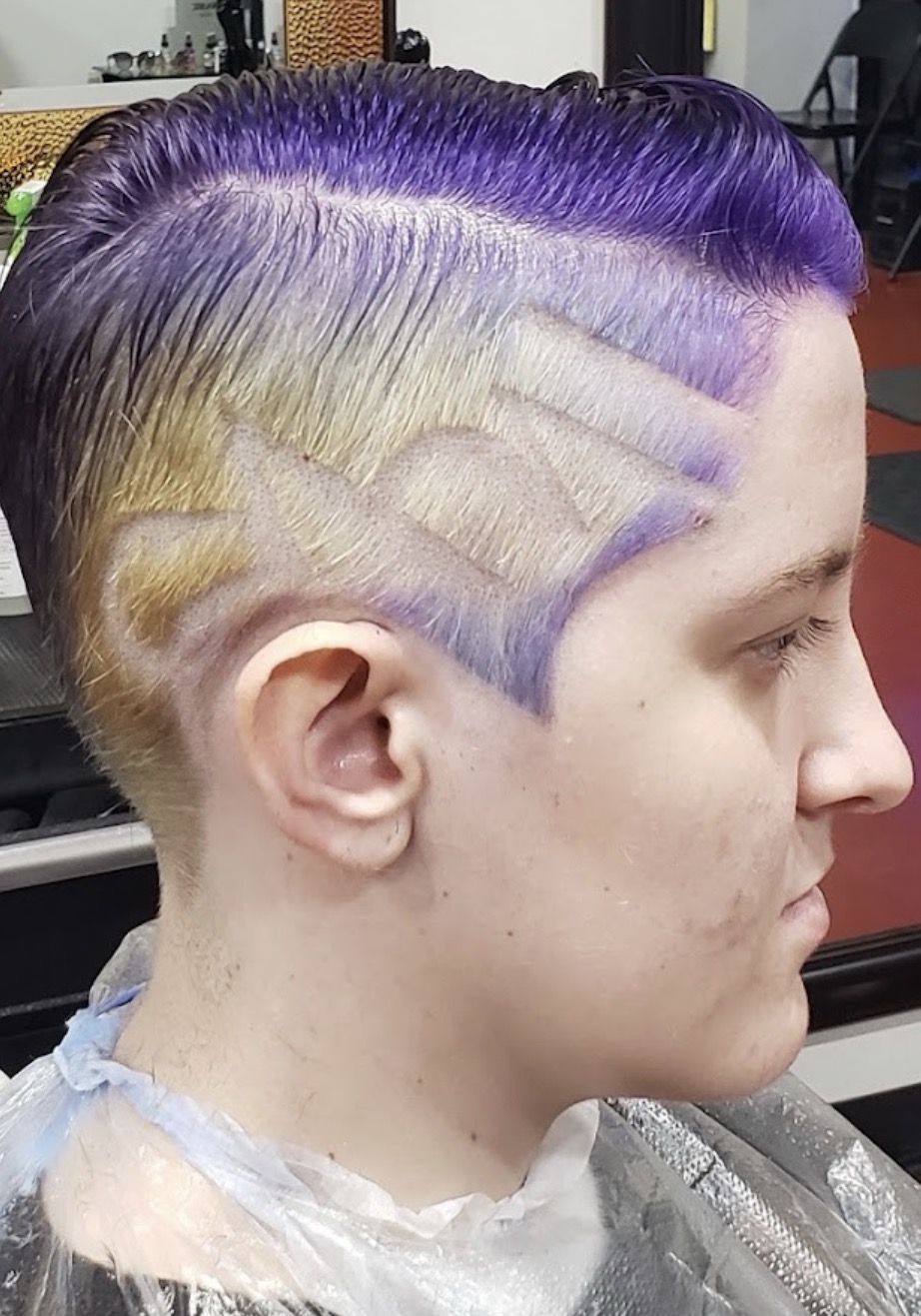 Color and a custom razor design on the side by Mr. P